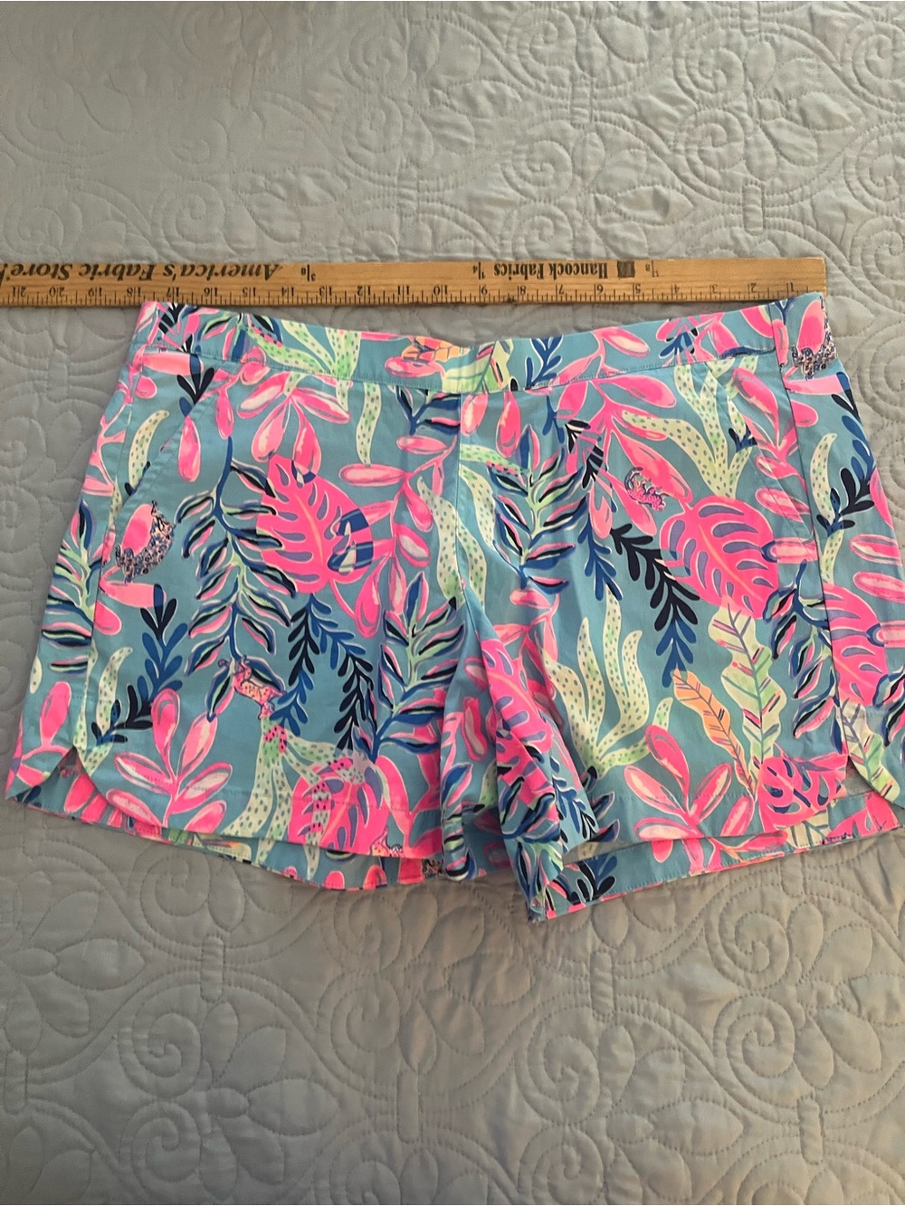 Lilly Pulitzer Shorts Large